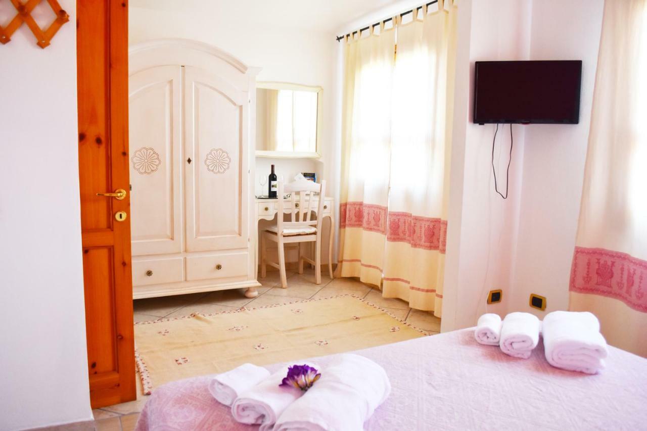أرباتاكْسْ Casa Vacanza Porto Frailis Gia Porto Frailis B&B المظهر الخارجي الصورة