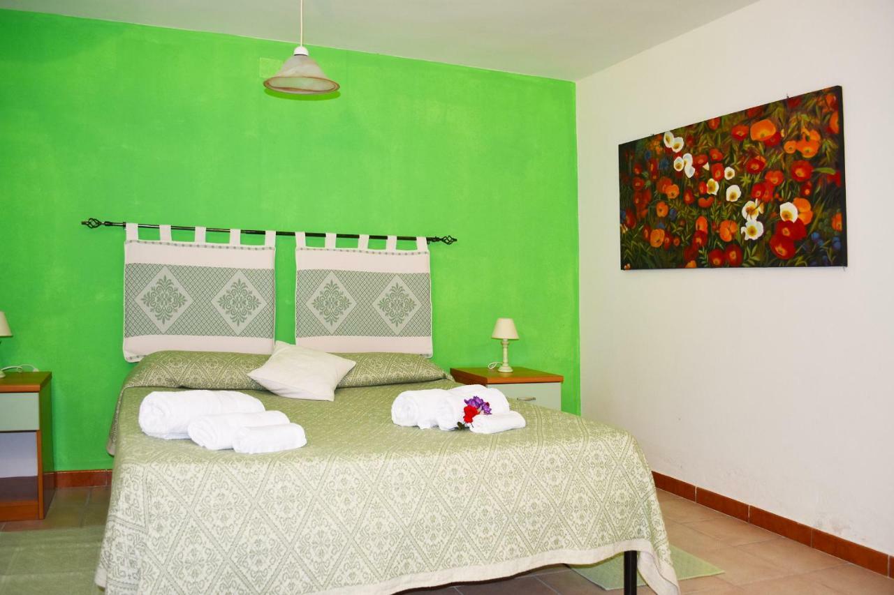 أرباتاكْسْ Casa Vacanza Porto Frailis Gia Porto Frailis B&B المظهر الخارجي الصورة